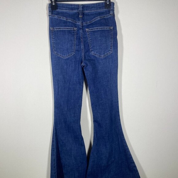 Free People We the Free Button Fly Raw Hem Flare Denim Jeans 26 - Picture 6 of 6